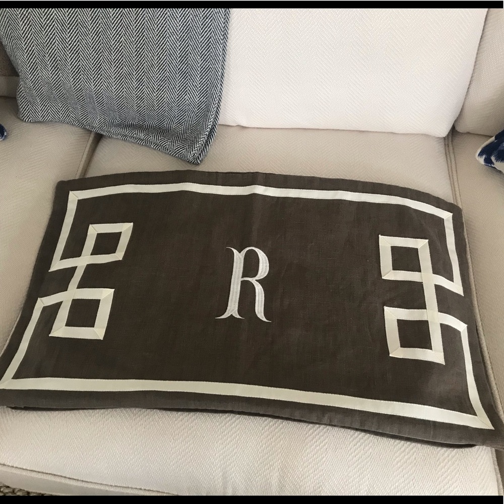 Monogrammed R pillow by Luxury brand Easter Accent